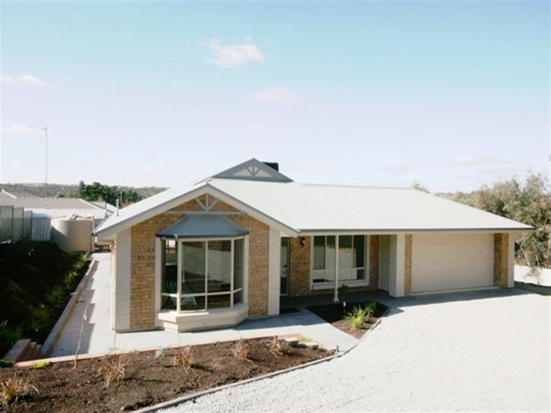 40 Neagles Rock Road, Clare SA 5453