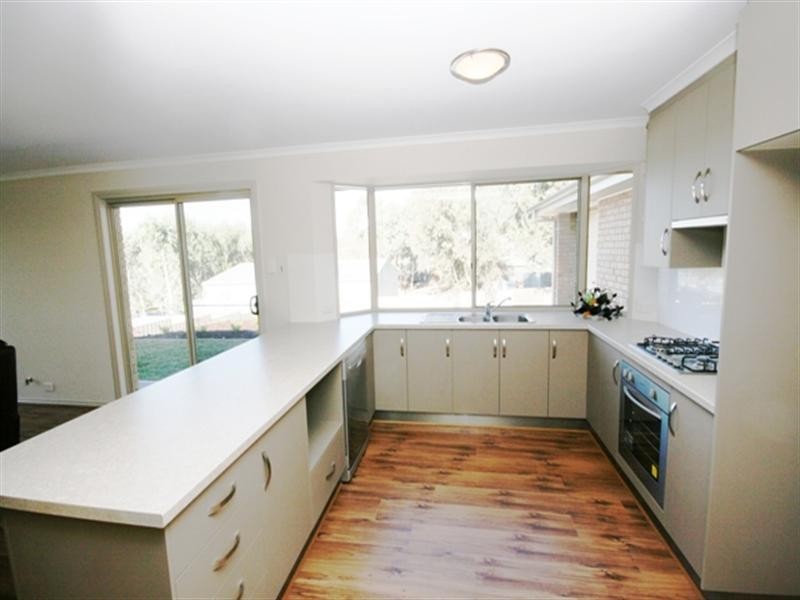 40 Neagles Rock Road, Clare SA 5453