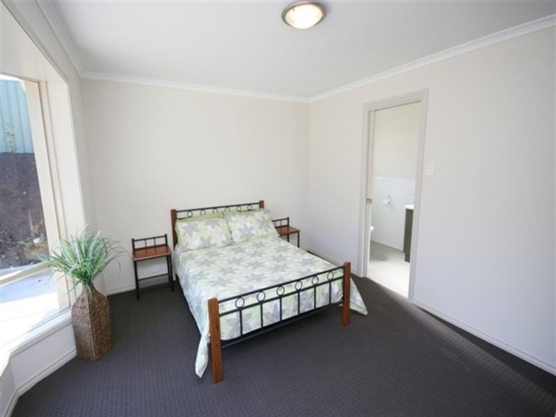 40 Neagles Rock Road, Clare SA 5453