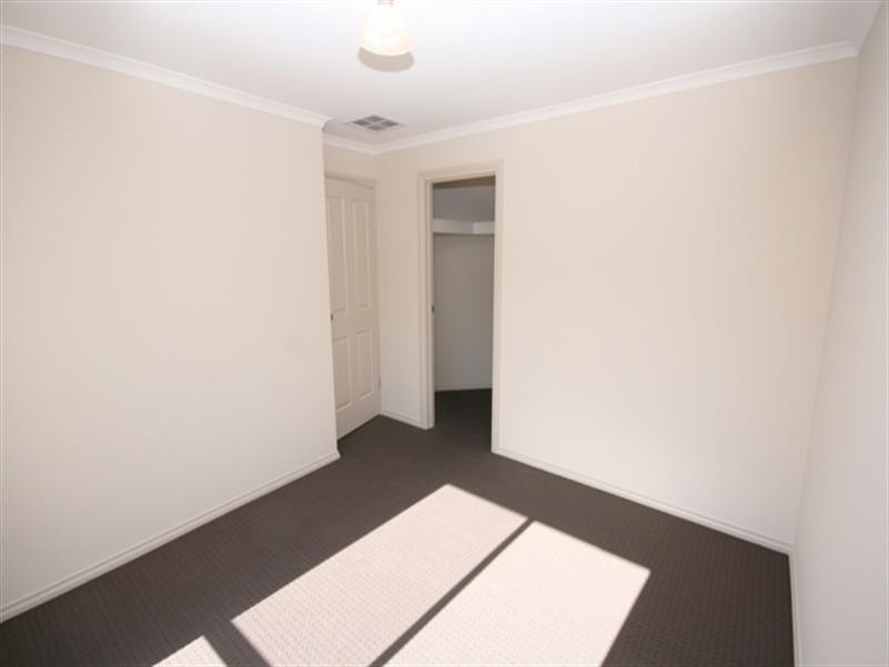 40 Neagles Rock Road, Clare SA 5453