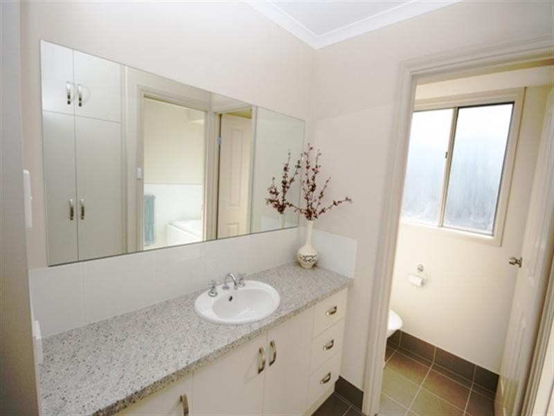 40 Neagles Rock Road, Clare SA 5453