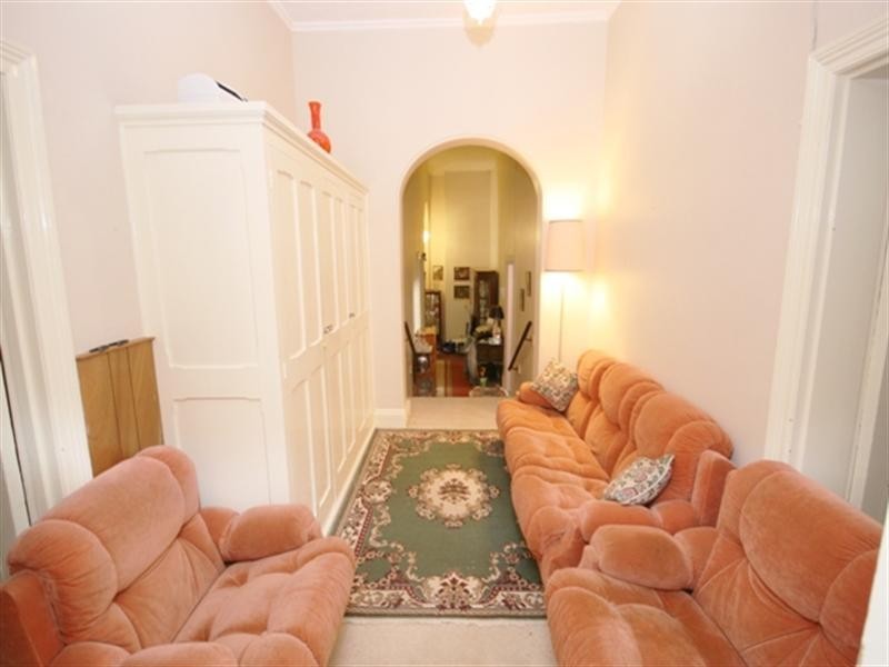 19 Commercial Street, Burra SA 5417