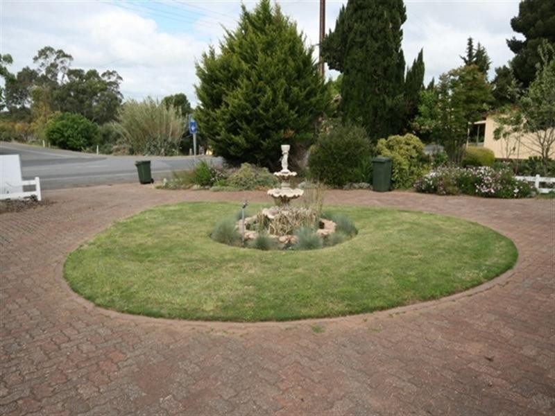 3 Main North Road, Auburn SA 5451