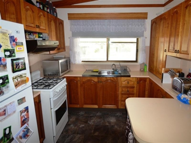 2 Margaret Street, Spalding SA 5454