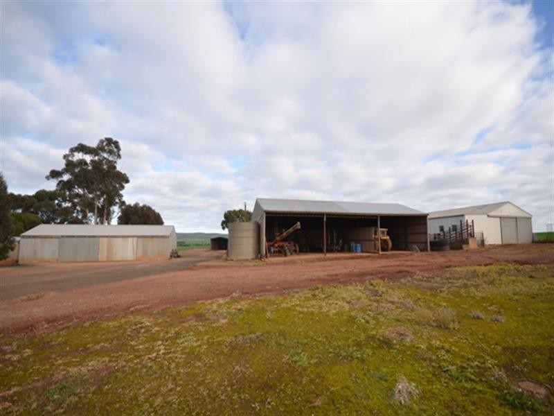 “Dullingari” Road 137, Farrell Flat SA 5416