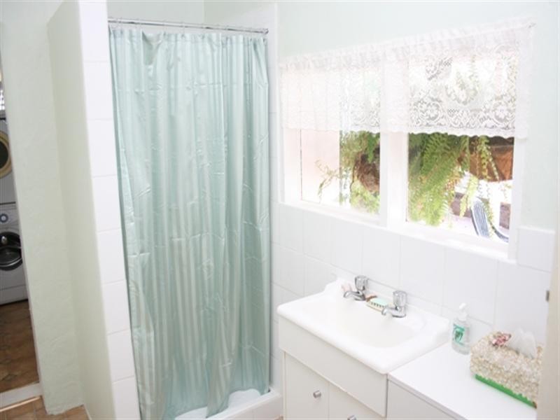 22 Truro Street, Burra SA 5417