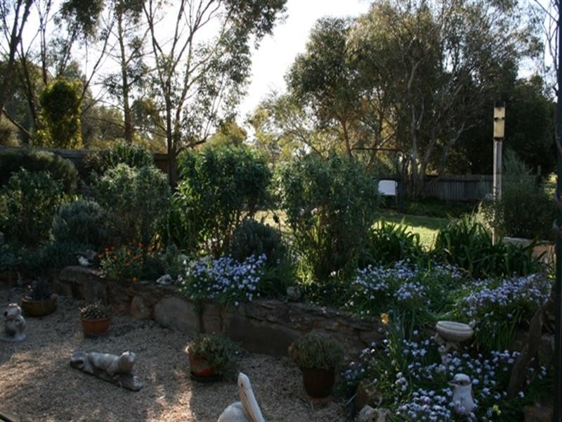 22 Truro Street, Burra SA 5417