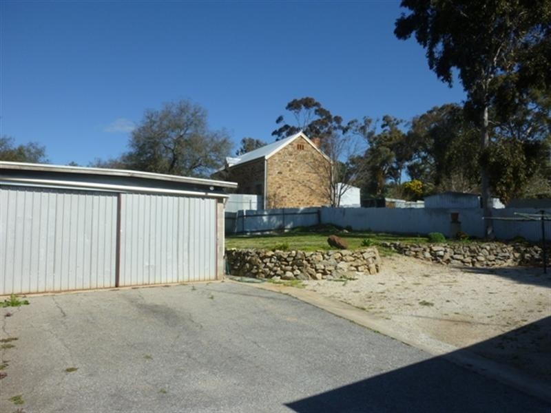 30 Daly Street, Clare SA 5453