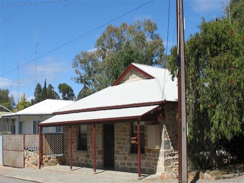 48 King Street, Clare SA 5453