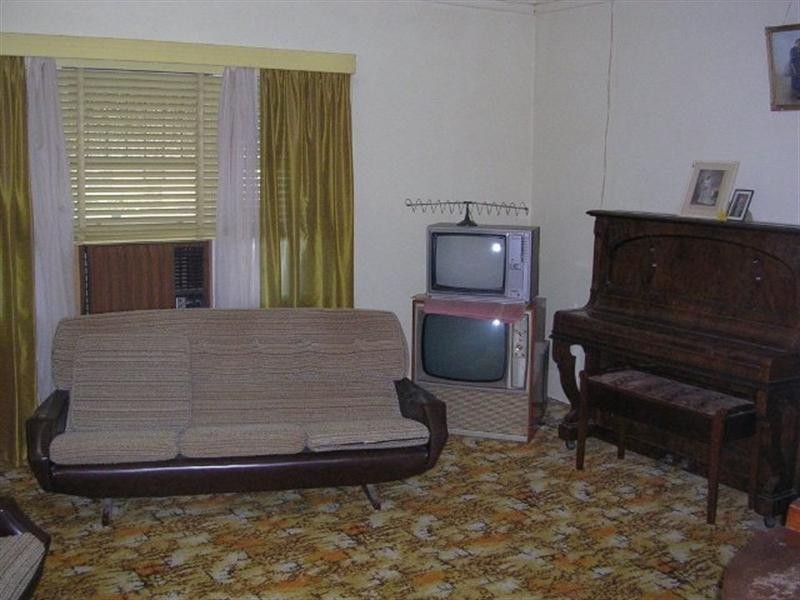 16 Sixth Street, Gladstone SA 5473