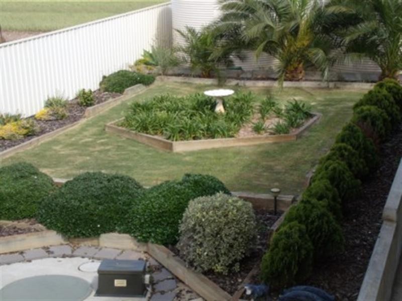 27 Grahn Road, James Well SA 5571