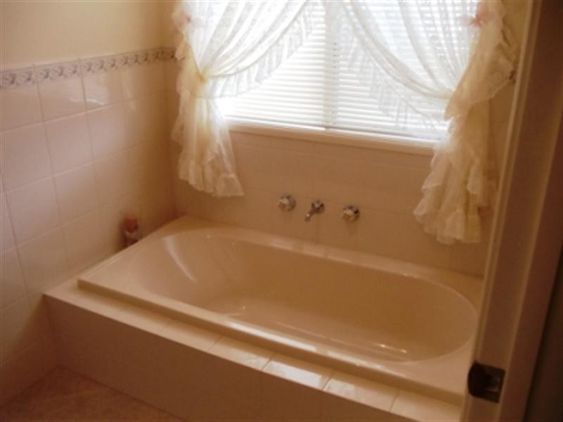 Lot 704 Black Point Drive, Black Point SA 5571