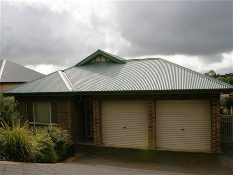 11 Bindarrah Road, Clare SA 5453