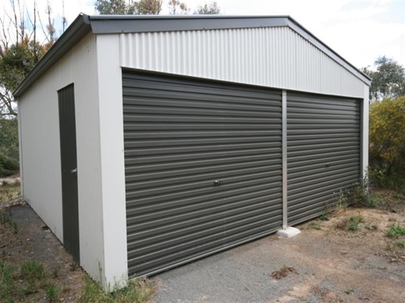 2 Penclawdd Street, Burra SA 5417