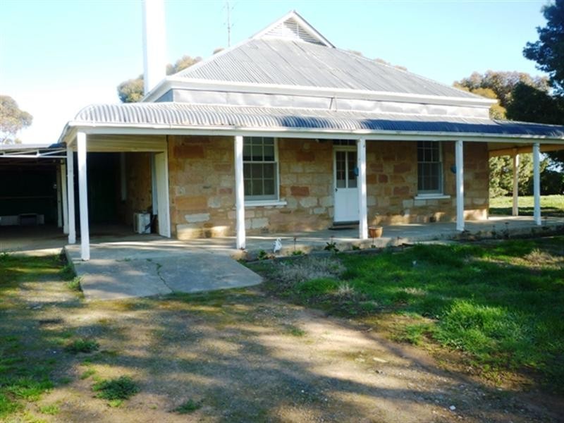 Cnr Heinrich and Barts Hill Road, Waterloo SA 5413
