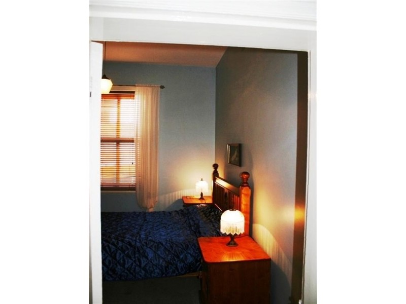 19 Commercial Street, Burra SA 5417