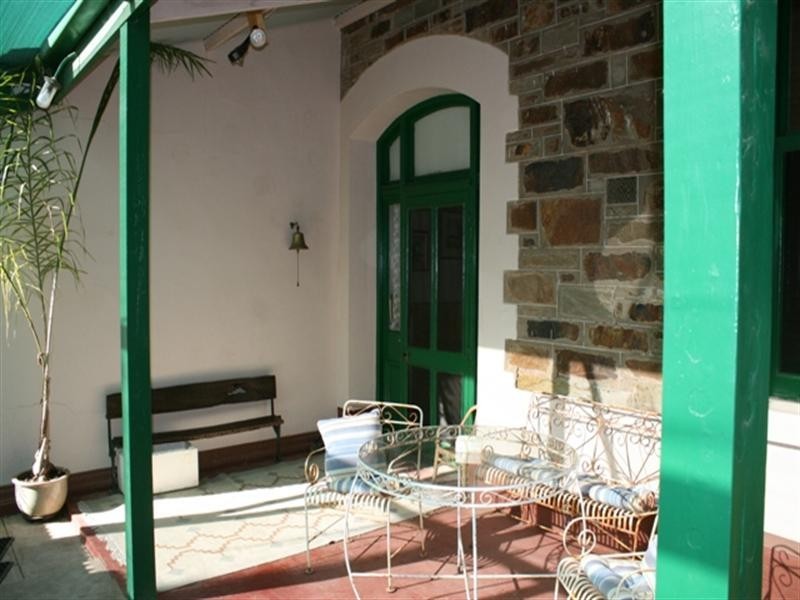 19 Commercial Street, Burra SA 5417