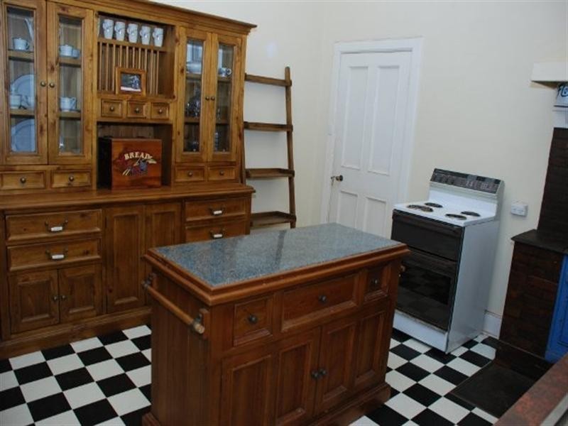 42 Gladstone Street, Gladstone SA 5473