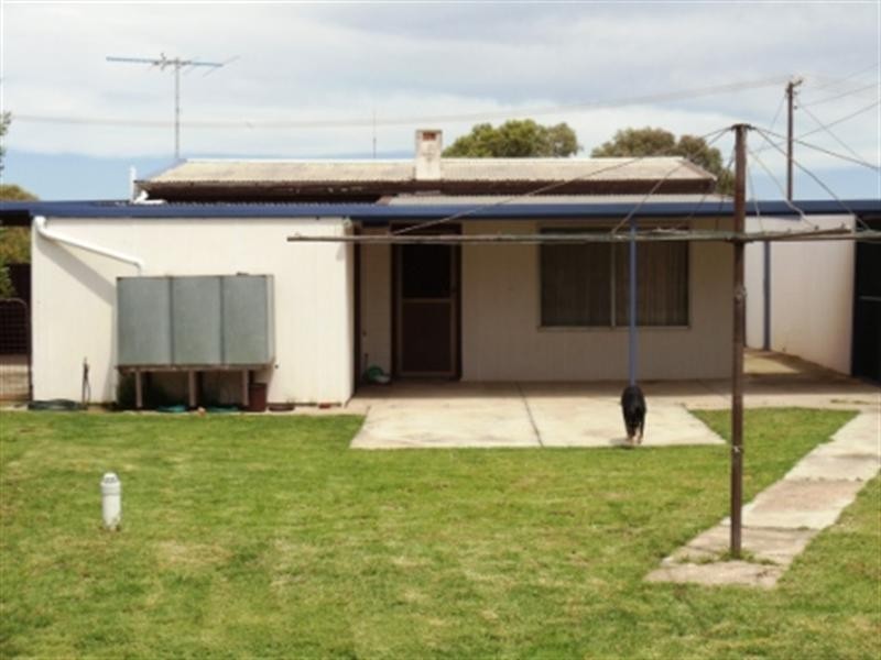 24 Kurilla Street, Clinton SA 5570