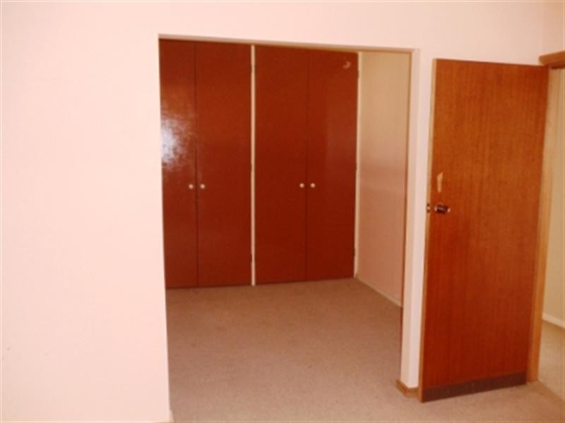 16 Yelta Street, Clinton SA 5570