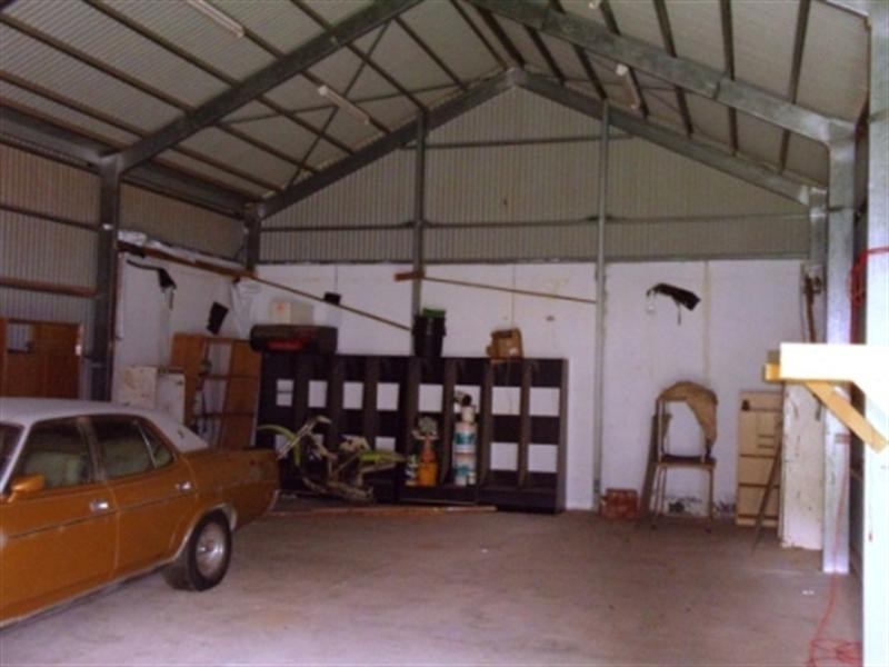 16 Yelta Street, Clinton SA 5570