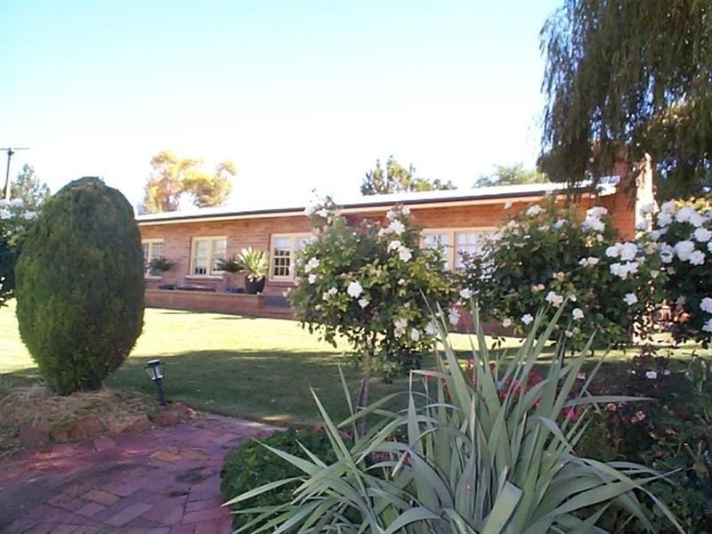 15 Mt Pleasant Road, Burra SA 5417