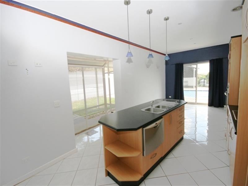 15 Mt Pleasant Road, Burra SA 5417