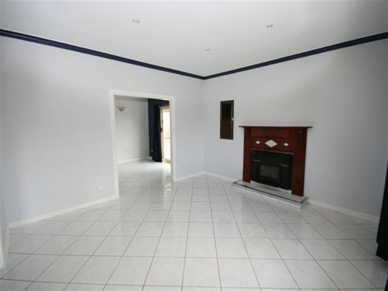 15 Mt Pleasant Road, Burra SA 5417