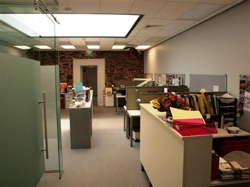 17 Lennon Street, Clare SA 5453