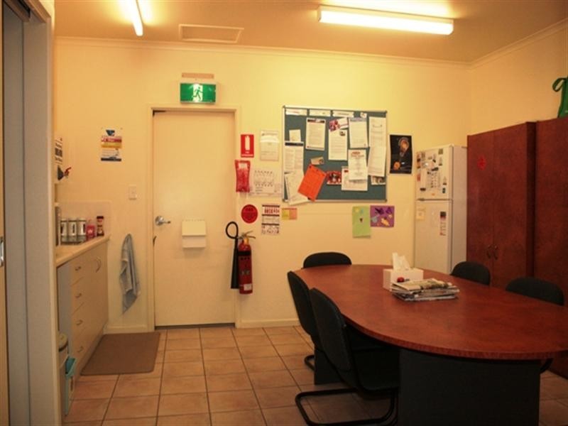 17 Lennon Street, Clare SA 5453