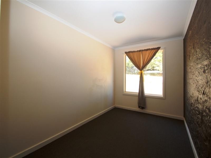 5 Bright Street, Clare SA 5453