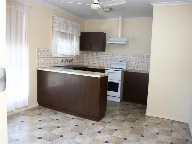 2 South Street, Auburn SA 5451