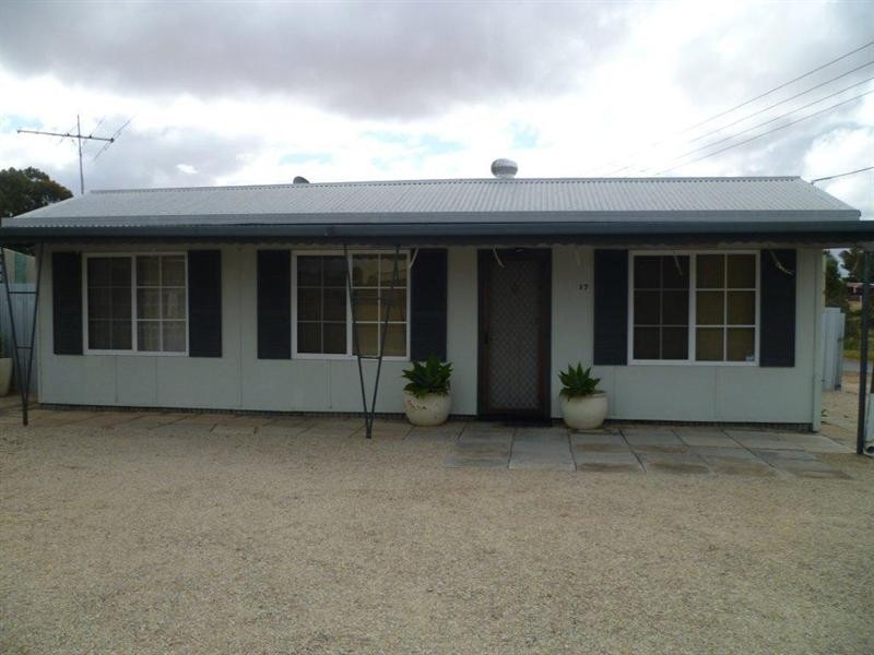 17 Kurilla Street, Clinton SA 5570