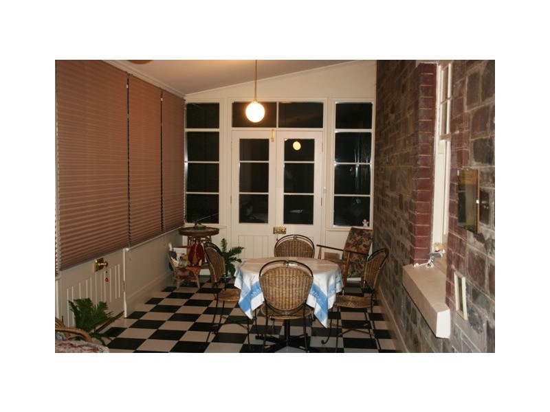 2 The Crescent, Burra SA 5417