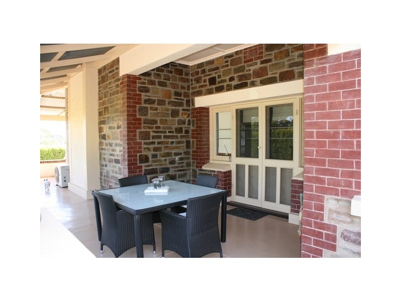 2 The Crescent, Burra SA 5417