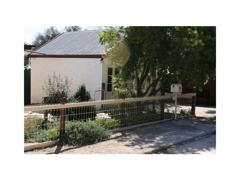 2 The Crescent, Burra SA 5417