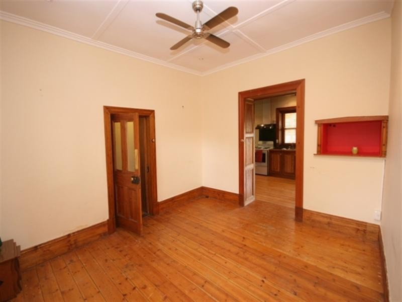 7 Helston Street, Burra SA 5417