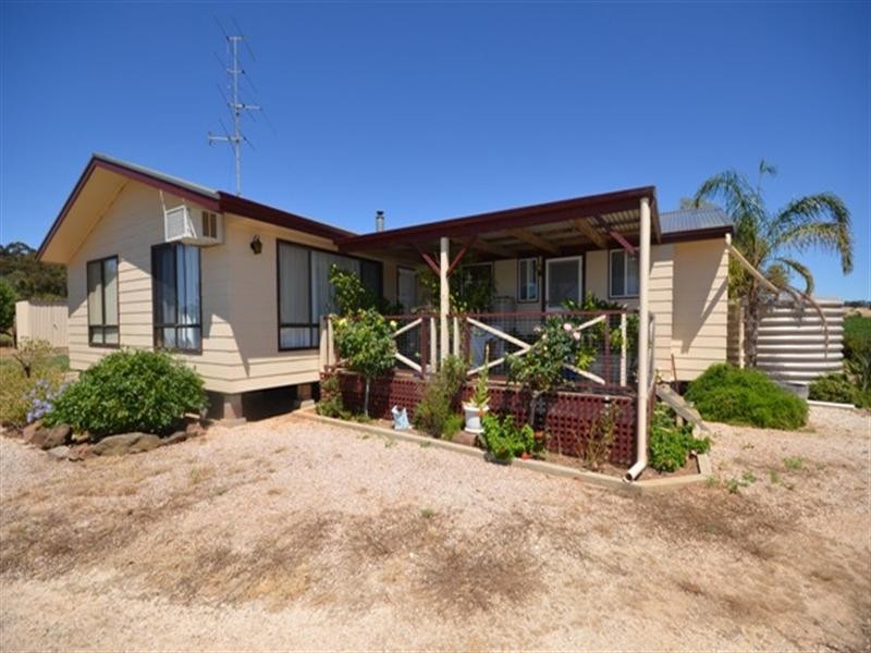 Lot 367 Goverment Road LEASINGHAM via, Clare SA 5453