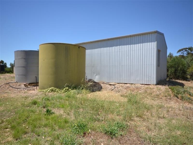 Lot 367 Goverment Road LEASINGHAM via, Clare SA 5453