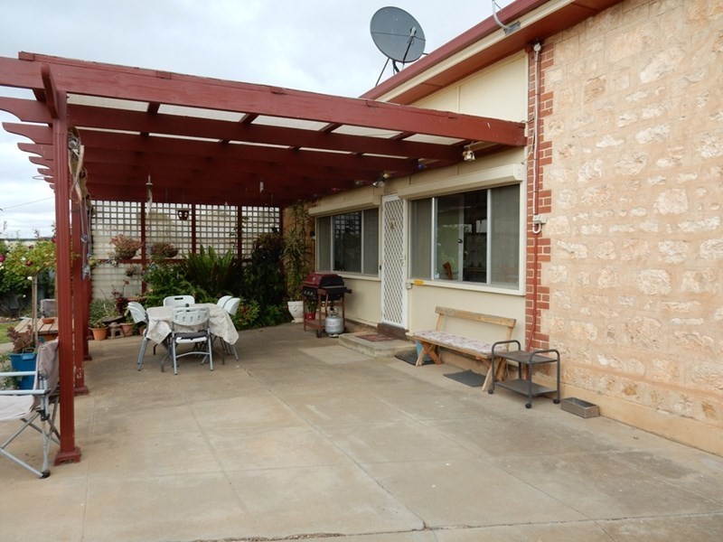 33 Fifth Street, Ardrossan SA 5571