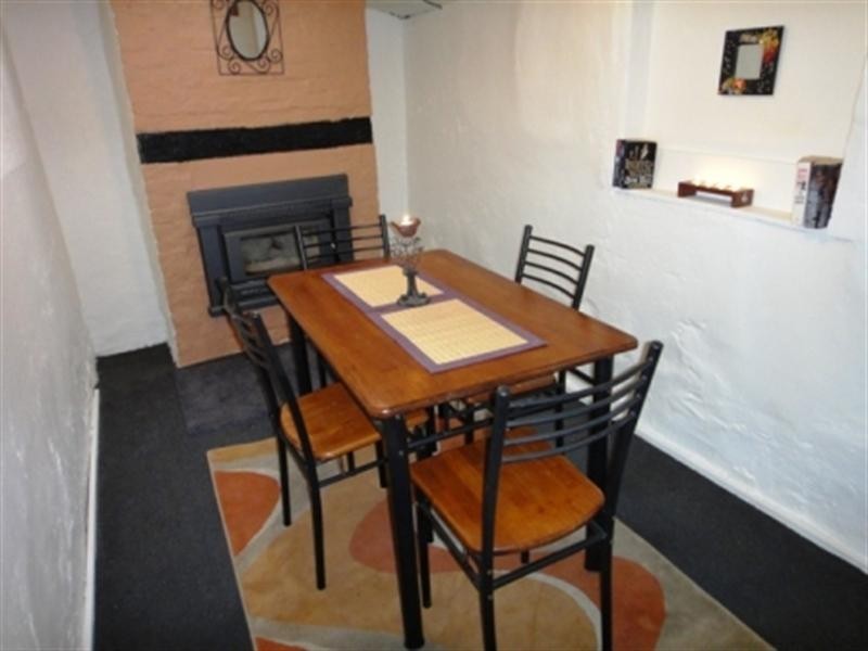 6 Helston Street, Burra SA 5417