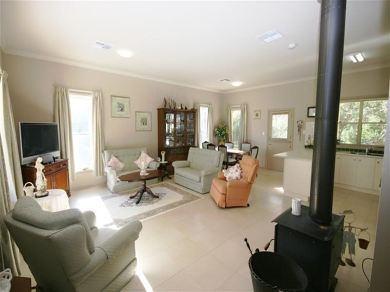 101 Kingston Terrace, Mintaro SA 5415