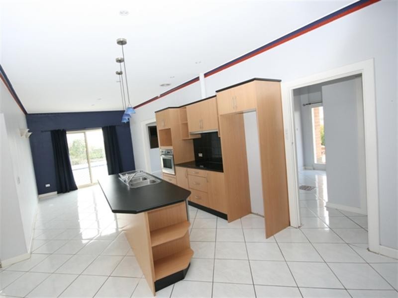 15 Mount Pleasant, Burra SA 5417