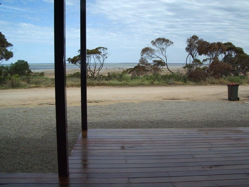 29 Moonta Terrace, Port Clinton SA 5570