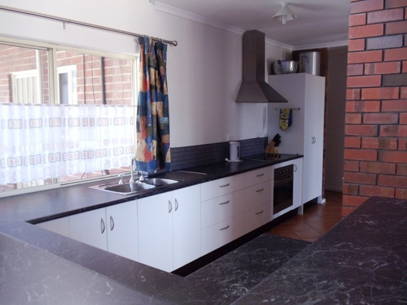 29 Moonta Terrace, Port Clinton SA 5570