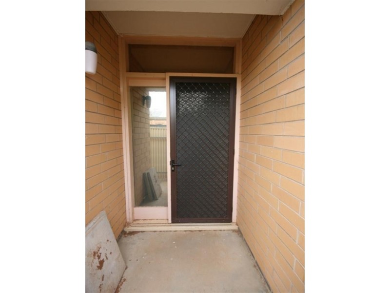 38 Railway East Terrace, Snowtown SA 5520