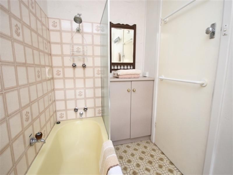 12 Ludgvan Street, Burra SA 5417