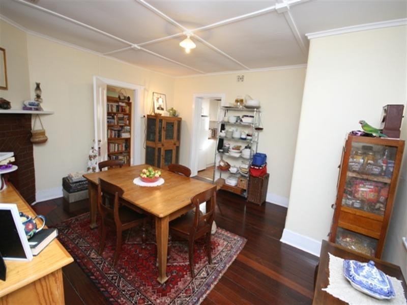 20 Market Square, Burra SA 5417