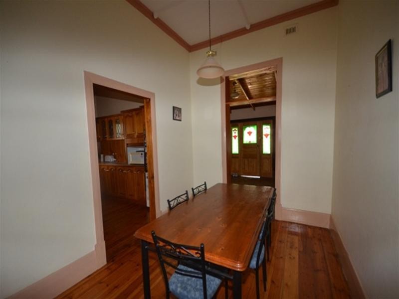 32 Jonathon Street, Clare SA 5453