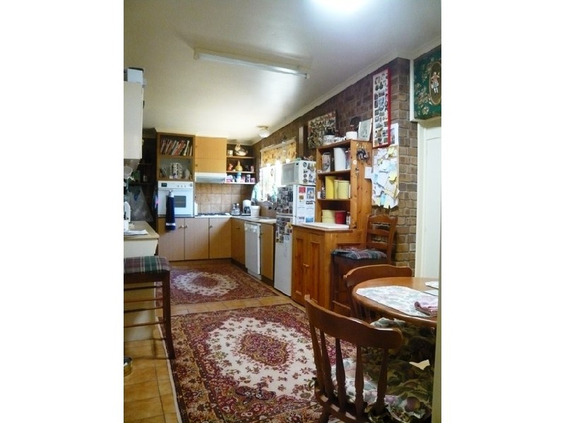 22 Thames Street, Burra SA 5417